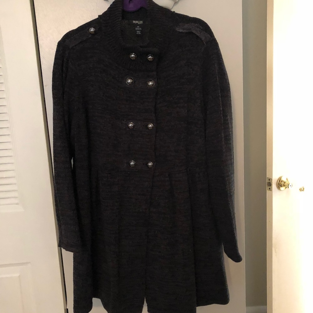 🖤Charcoal 💙colored long button up sweater